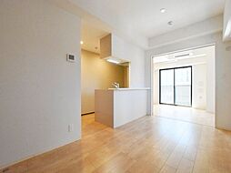 クレサール横中 4階1LDKのリビング/ダイニング