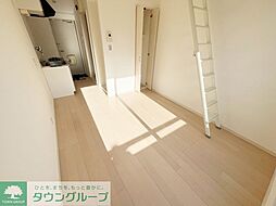 プラスワンヒルズ 2階ワンルームのリビング/ダイニング