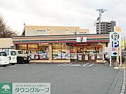 セブンイレブン鎌倉城廻店 徒歩4分。コンビニ 300m