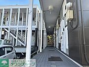 1階共用廊下です。