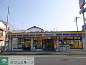 ミニストップ藤沢宮前店 徒歩12分。コンビニ 930m