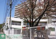 鎌倉みどり保育園 徒歩11分。幼稚園・保育園 870m