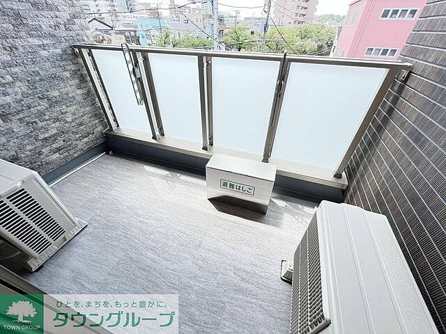 バルコニー