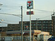 セブンイレブン 近江草津バイパス店（364m）