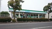 ファミリーマート　小島店（775m）