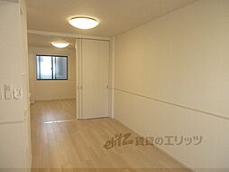 ヒカルサ大津唐崎I 102 1階1LDKのリビング/ダイニング