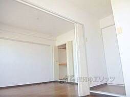 レイクヴュー際川 502 5階ワンルームのリビング/ダイニング