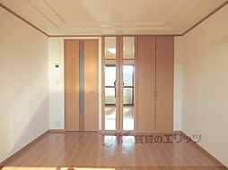 JR草津線 油日駅 バス15分 東土山下車 徒歩2分の賃貸アパート 2階1Kのリビング/ダイニング