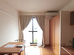 レオパレスエフ 211 2階1Kのリビング/ダイニング