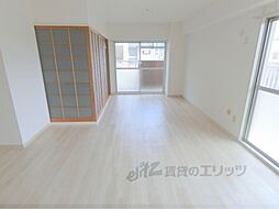 JR東海道・山陽本線 野洲駅 徒歩10分の賃貸マンション 3階2LDKのリビング/ダイニング