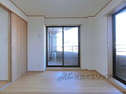 JR東海道・山陽本線 野洲駅 4kmの賃貸アパート 2階3DKのリビング/ダイニング