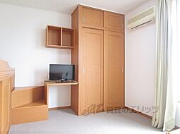 レオパレス伸和 2階1Kのリビング/ダイニング