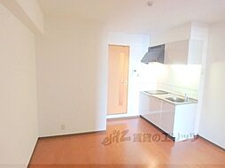 エリーフラッツ浜大津 701 7階1LDKのリビング/ダイニング