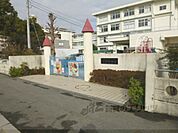 長等幼稚園まで600メートル
