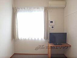 レオパレスレイクホライズンII 103 1階1Kのリビング/ダイニング