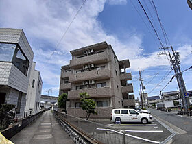 静岡県浜松市中央区十軒町（賃貸マンション1K・1階・37.60㎡） その1