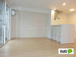 RaffineBiwa 102-Ｋ 1階2LDKのリビング/ダイニング