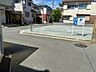 外観：前面道路