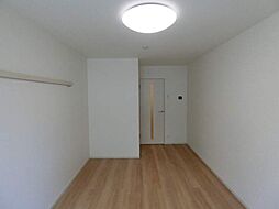 リブリ・zelkova 202 2階1Kのリビング/ダイニング