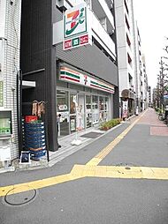 セブンイレブン文京本郷3丁目店 徒歩6分。 480m