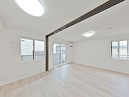 東京メトロ丸ノ内線 四谷三丁目駅 徒歩3分の賃貸テラスハウス 2階2SLDKのリビング/ダイニング