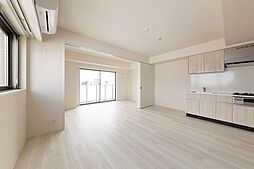 東京メトロ日比谷線 入谷駅 徒歩5分の賃貸マンション 8階1LDKのリビング/ダイニング