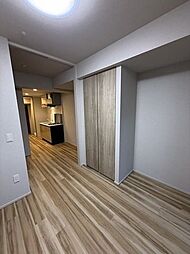 東京メトロ銀座線 稲荷町駅 徒歩7分の賃貸マンション 4階1DKのリビング/ダイニング