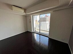 都営大江戸線 東新宿駅 徒歩2分の賃貸マンション 8階1Kのリビング/ダイニング