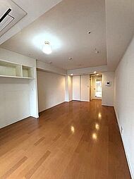 東京メトロ銀座線 三越前駅 徒歩2分の賃貸マンション 11階ワンルームのリビング/ダイニング