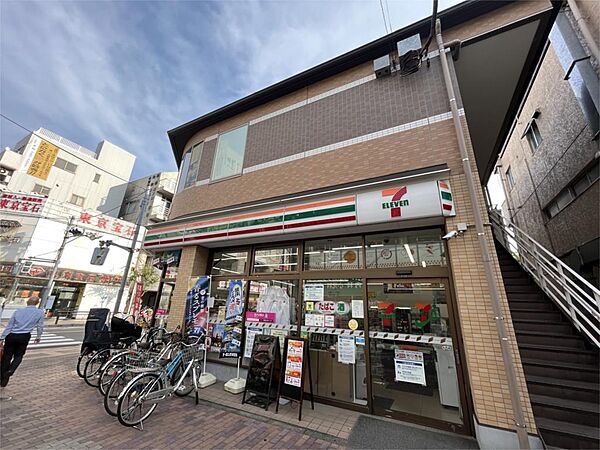 画像22:セブンイレブン 足立竹ノ塚駅東店（266m）