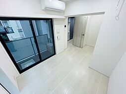 グランカーサ綾瀬 205 2階1Kのリビング/ダイニング