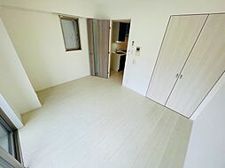 ROTIS COURT 3階1Kのリビング/ダイニング