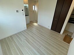 スカーラ・ネーロ 302 3階ワンルームのリビング/ダイニング