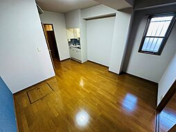 プラーサ・シアン・サージュ 1階1LDKのリビング/ダイニング