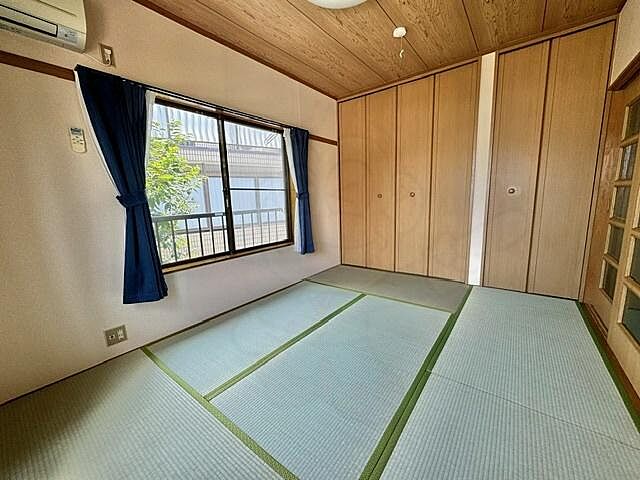 寝室