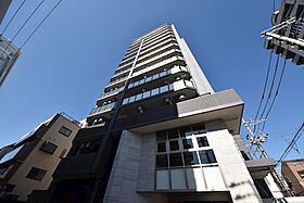 エステムコート大阪ウエスト  ｜ 大阪府大阪市西区九条１丁目19-10（賃貸マンション1K・12階・21.40㎡） その1