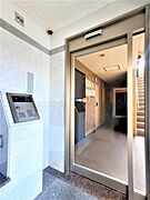 エントランス、オートロック