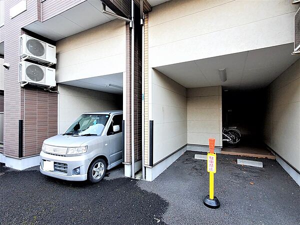画像29:駐車・駐輪スペース