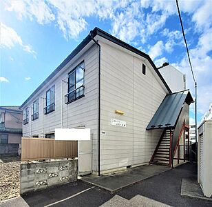 外観:木造2階建てアパート 外観:木造2階建てアパート