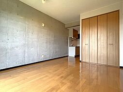 仙台市地下鉄東西線 薬師堂駅 徒歩28分の賃貸マンション 4階ワンルームのリビング/ダイニング