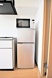 キッチン横には冷蔵庫置き場があります。設置した際のイメージです。