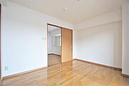 サーティ ラブ 3階1DKのリビング/ダイニング