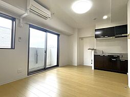 エルフ上杉 4階ワンルームのリビング/ダイニング