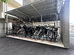 屋根付き駐輪場