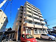 RC造7階建オートロックマンション