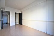 洋室7.3帖