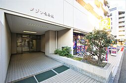 7 / 11