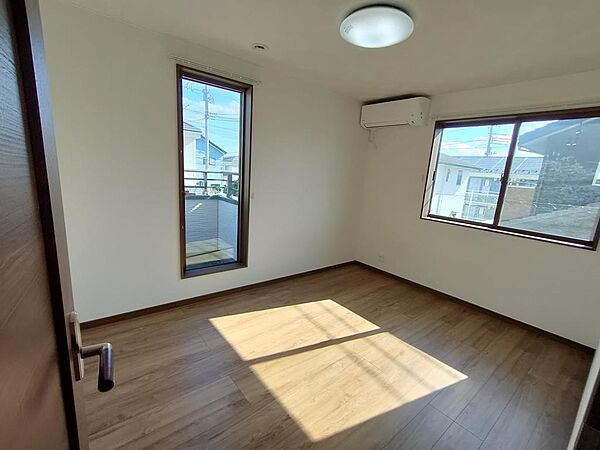 detached 埼玉県春日部市藤塚1888-19-2

地図を見る