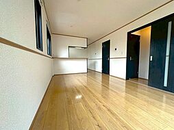 グランドール A棟 101号室 3LDKのリビング/ダイニング