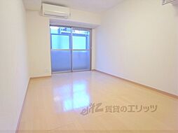 グランドフェニックス二条城 1階1Kのリビング/ダイニング